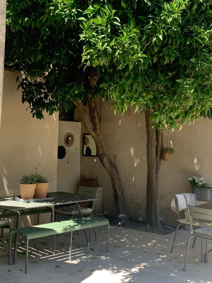 La Maison De Cerise Fourques  Dış mekan fotoğraf